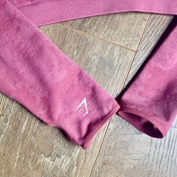 Gymshark Rose Cropped Top with Back Cutout - Picture 4 of 8